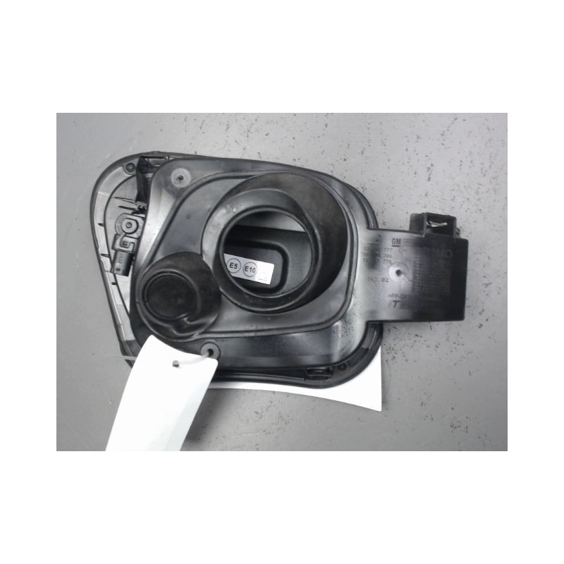VOLET DE TRAPPE CARBURANT OPEL CROSSLAND