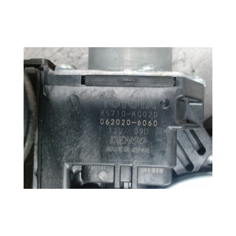 MECANISME+MOTEUR LEVE-GLACE AVANT DROIT TOYOTA YARIS