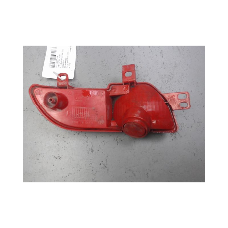 FEU DE PARE-CHOC ARRIERE DROIT PEUGEOT 206+ 2009-