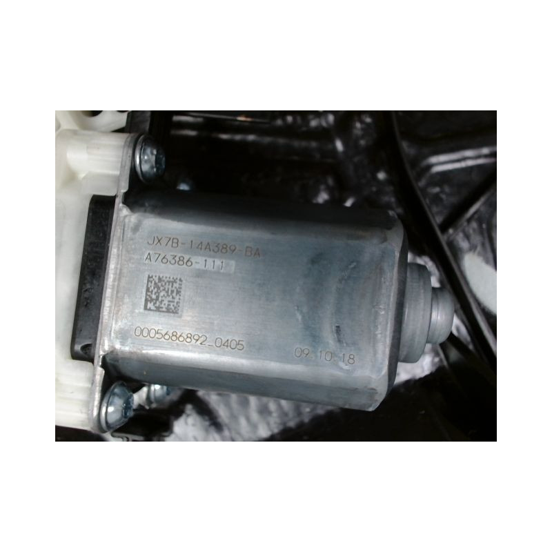 MECANISME+MOTEUR LEVE-GLACE AVANT DROIT FORD FOCUS