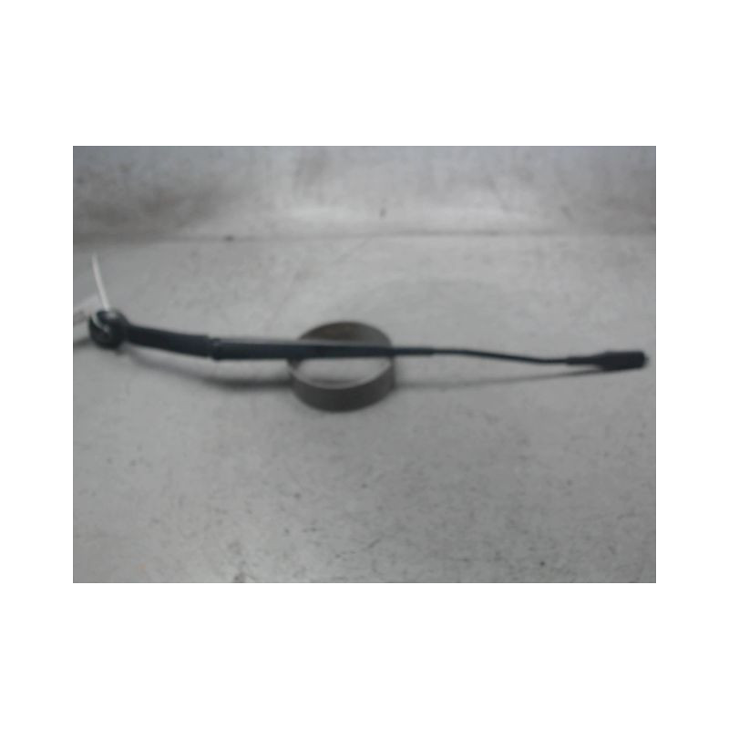 BRAS ESSUIE-GLACE AVANT GAUCHE FORD KUGA