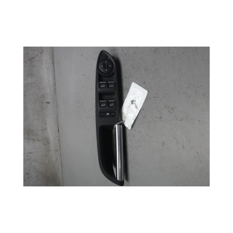 COMMANDE LEVE-GLACE PORTE AVG FORD KUGA