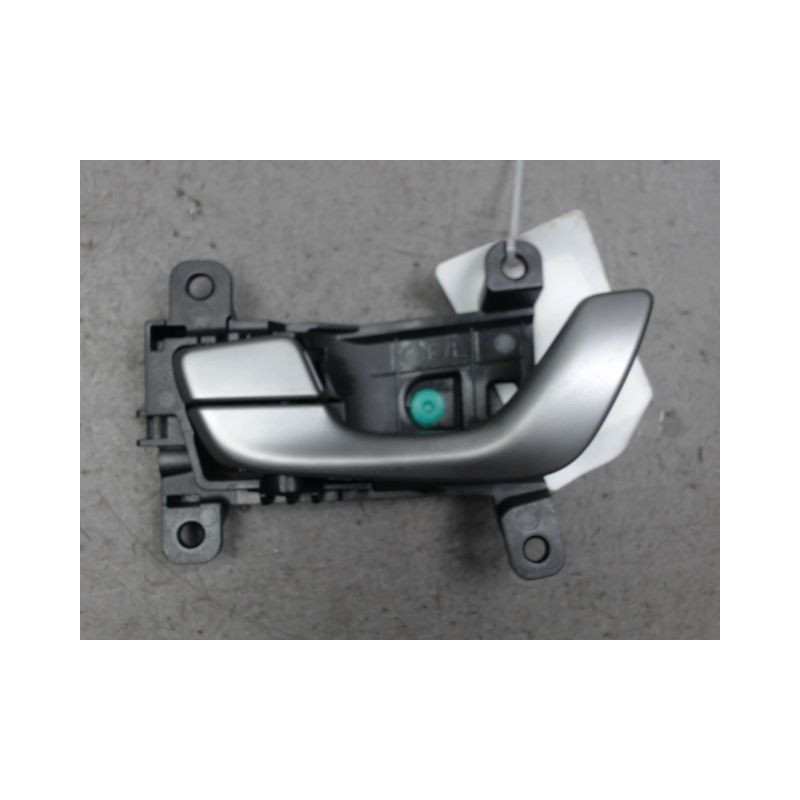 POIGNEE INTERIEURE PORTE AVANT GAUCHE HYUNDAI KONA