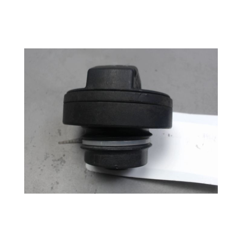 BOUCHON RESERVOIR A CARBURANT SMART FORFOUR -04/2004