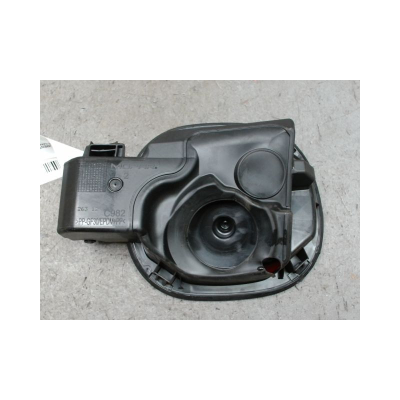 VOLET DE TRAPPE CARBURANT FIAT 500X