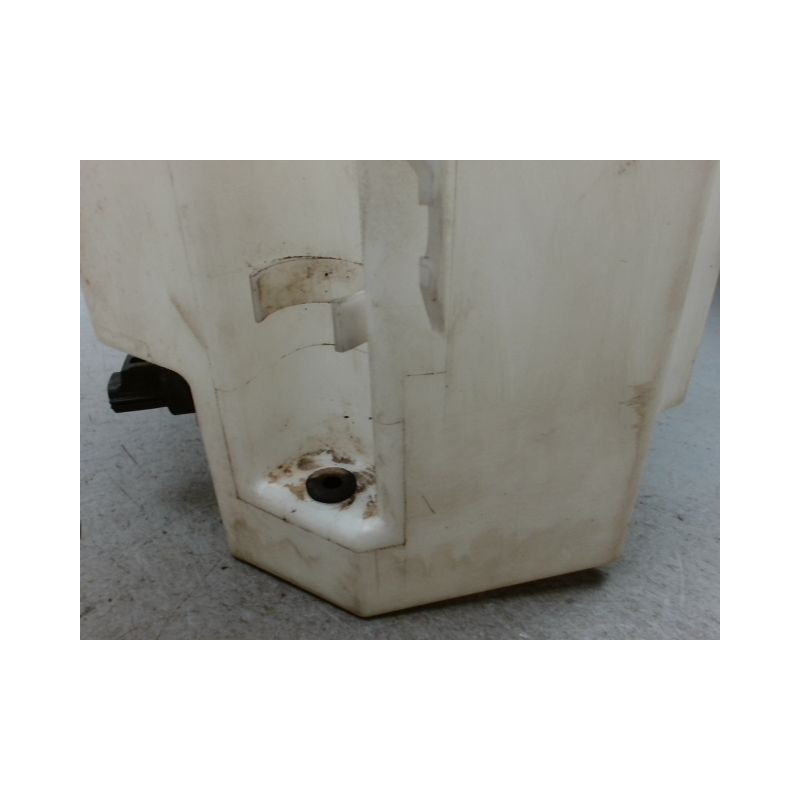 RESERVOIR LAVE-GLACE AVANT VOLVO XC70