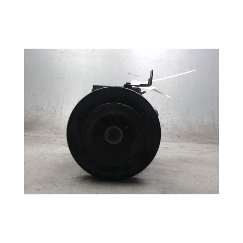 COMPRESSEUR AIR CONDITIONNE KIA CARENS