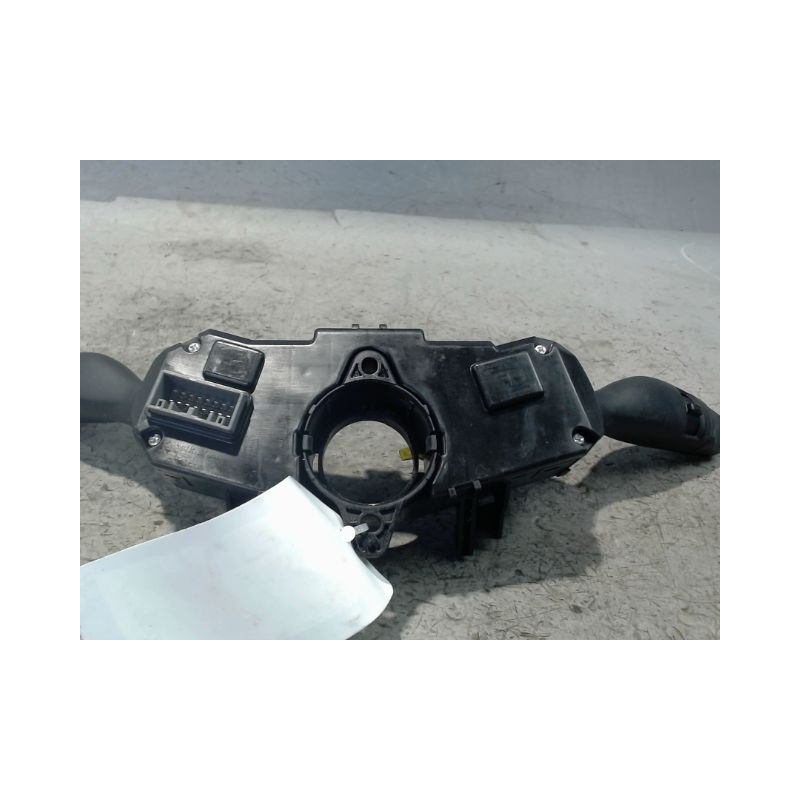 BLOC COMMODOS HYUNDAI BAYON