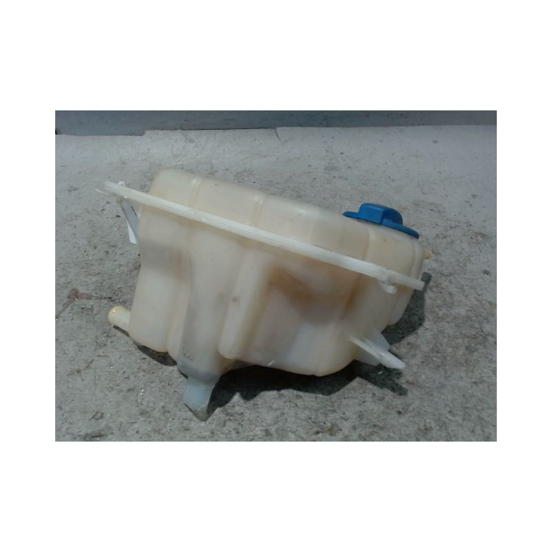 VASE EXPANSION AUDI A6 2001-