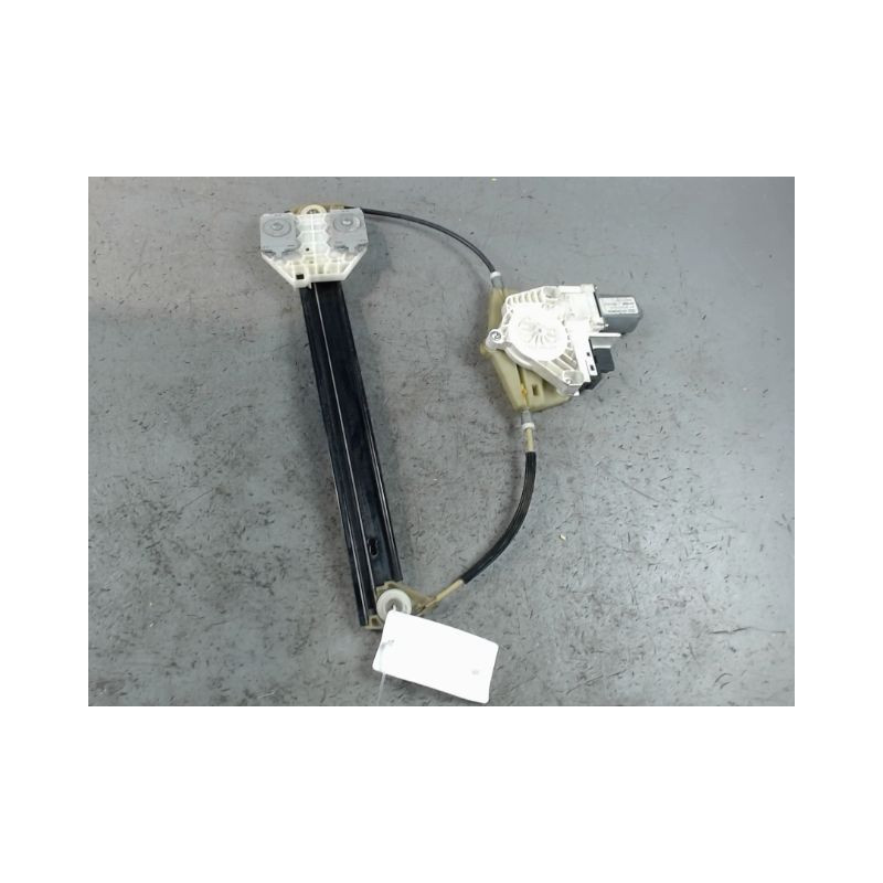 MECANISME+MOTEUR LEVE-GLACE ARRIERE DROIT AUDI A6 2001-