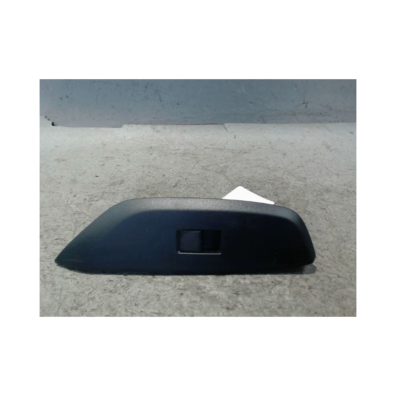 COMMANDE LEVE-GLACE PORTE AVD MAZDA MAZDA 2