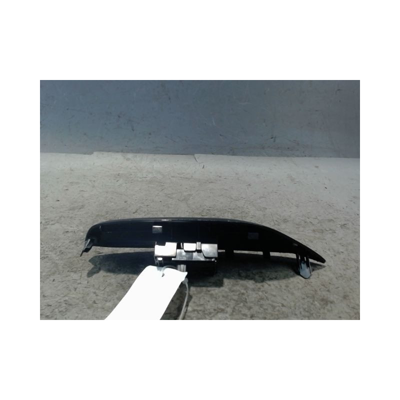COMMANDE LEVE-GLACE PORTE AVD MAZDA MAZDA 2