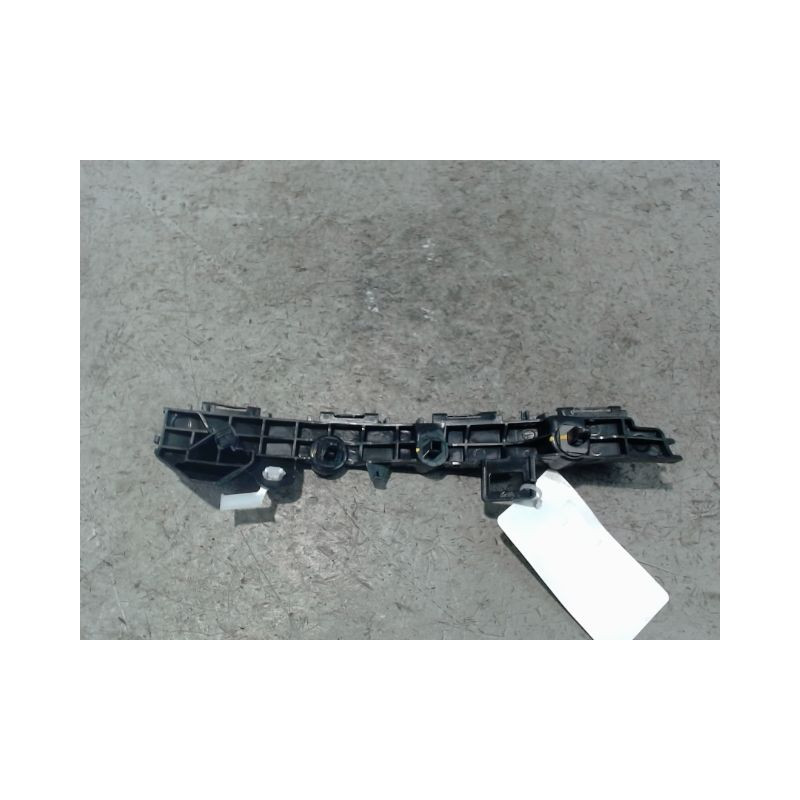 SUPPORT PARE-CHOC ARD MAZDA MAZDA 2