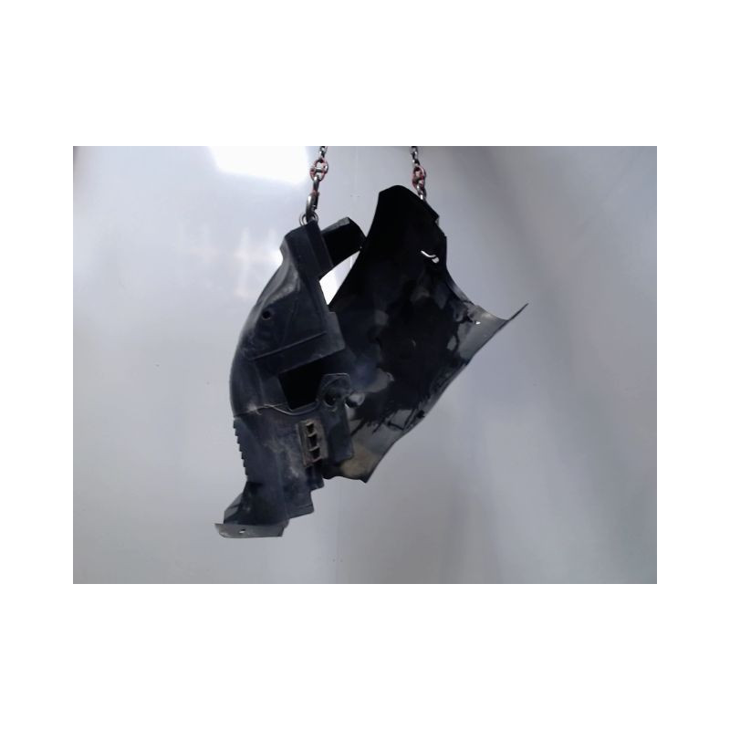 PARE-BOUE AVANT DROIT RENAULT SCENIC I PH2 99-03