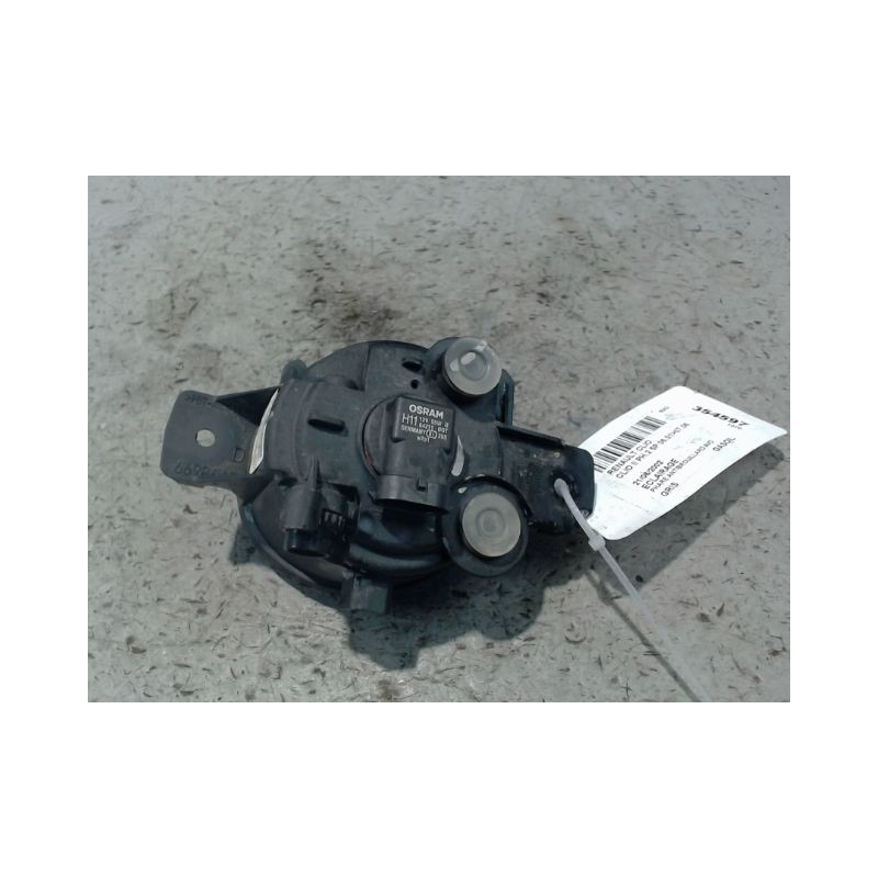 PHARE ANTIBROUILLARD AVANT DROIT RENAULT CLIO II PH.2 01-06