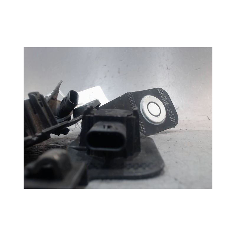 CAPTEUR AIDE STATIONNEMENT ARRIERE B.M.W. X3