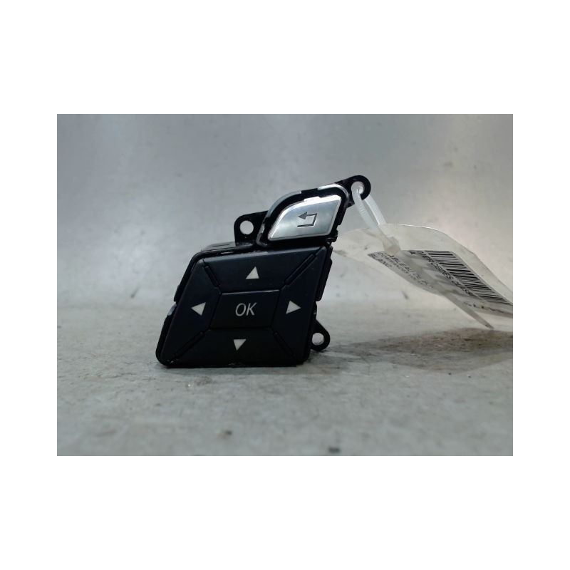 COMMANDES VOLANT GAUCHE  MERCEDES CLASSE A