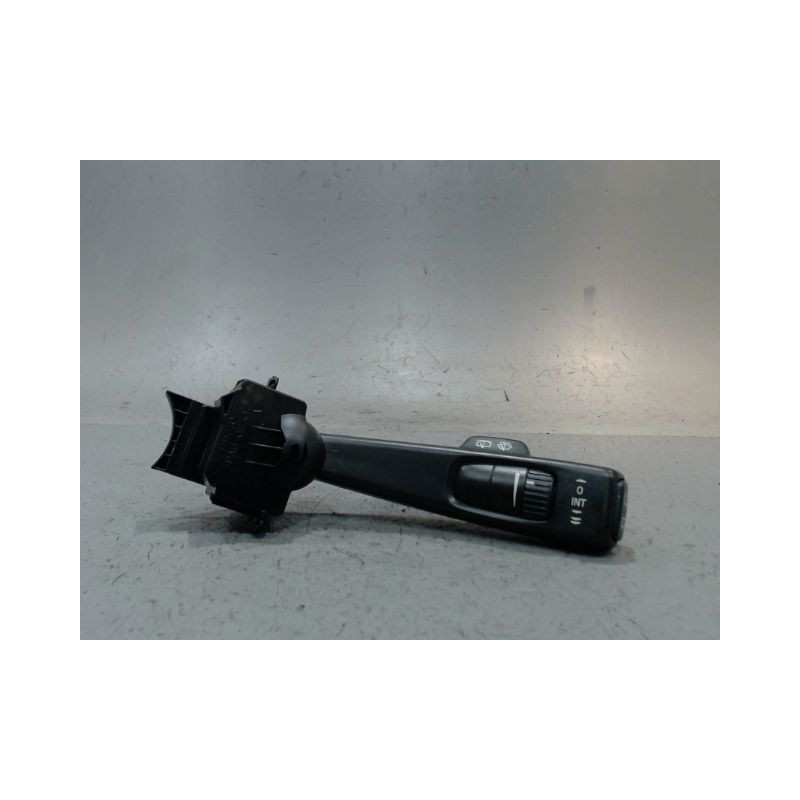 COMMANDE ESSUIE GLACE VOLVO V50