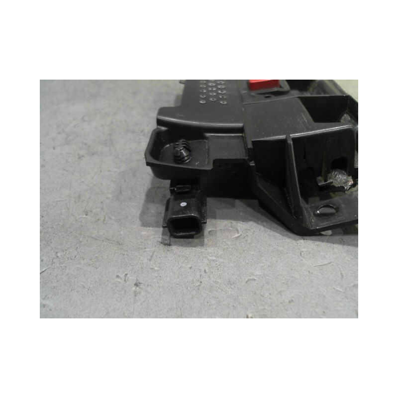 POIGNEE EXTERIEURE HAYON RENAULT MEGANE-E
