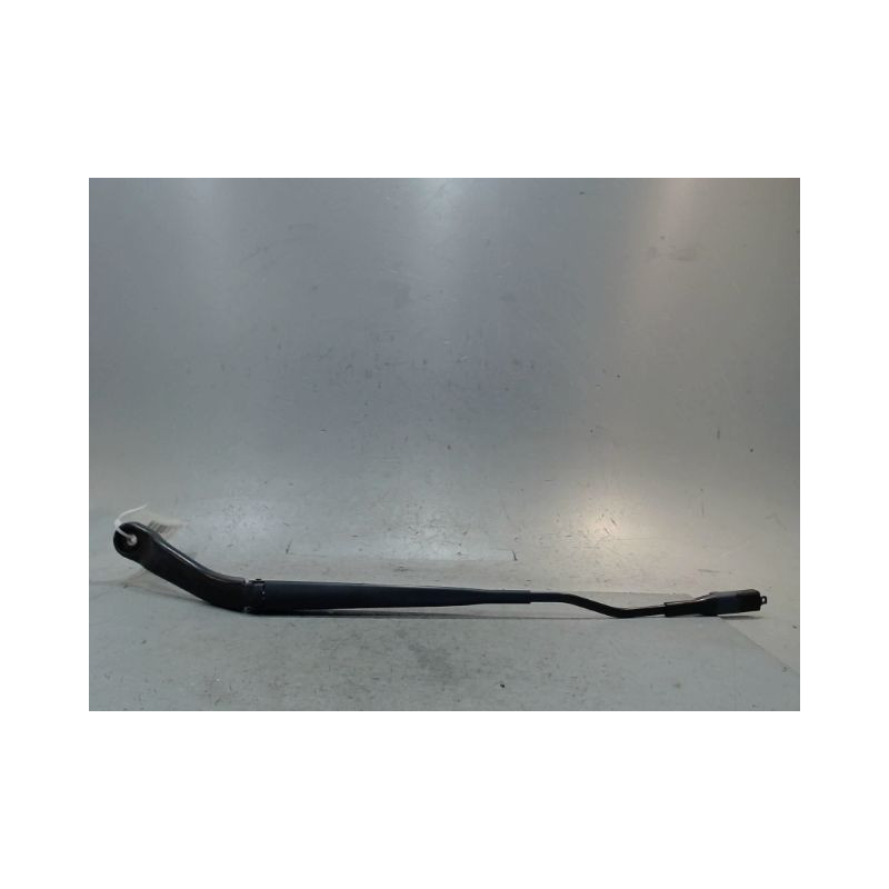 BRAS ESSUIE-GLACE AVANT DROIT NISSAN QASHQAI