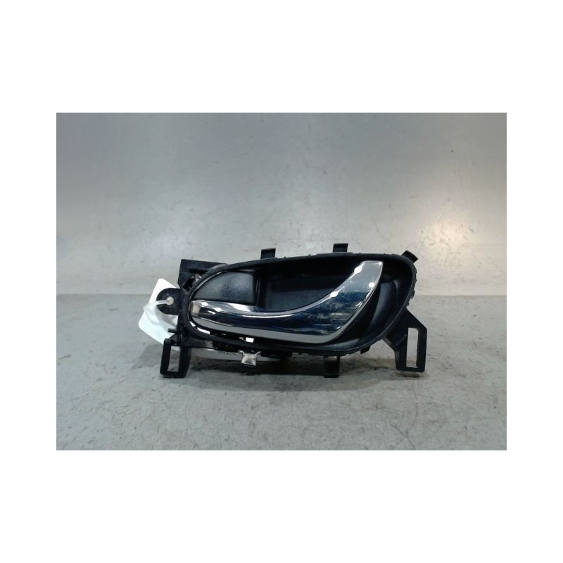 POIGNEE INTERIEURE PORTE AVANT GAUCHE NISSAN X-TRAIL
