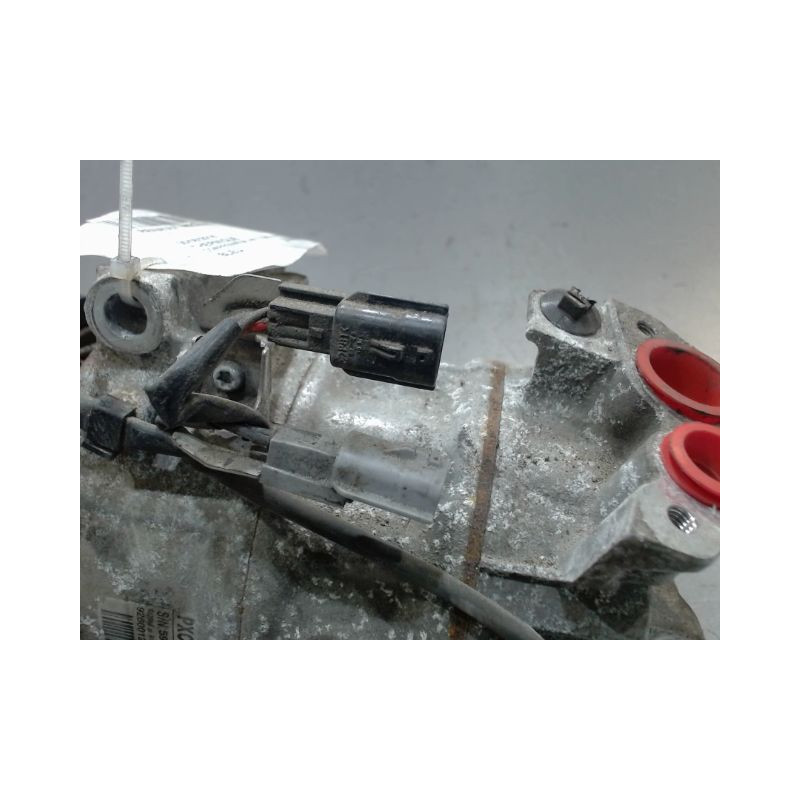 COMPRESSEUR AIR CONDITIONNE RENAULT MEGANE