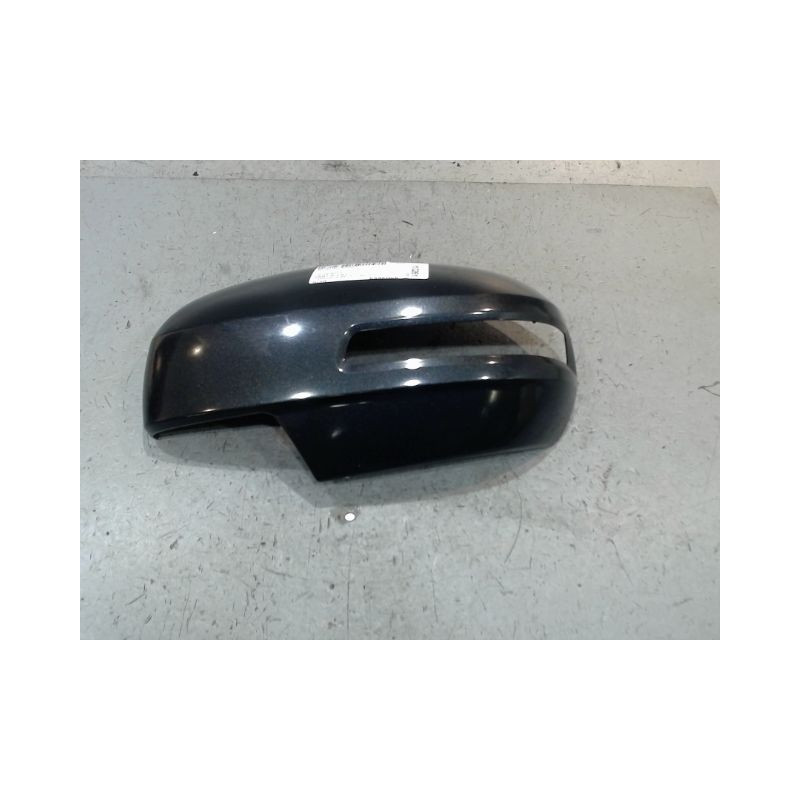 CARENAGE RETROVISEUR EXTERIEUR GAUCHE SUZUKI SWIFT