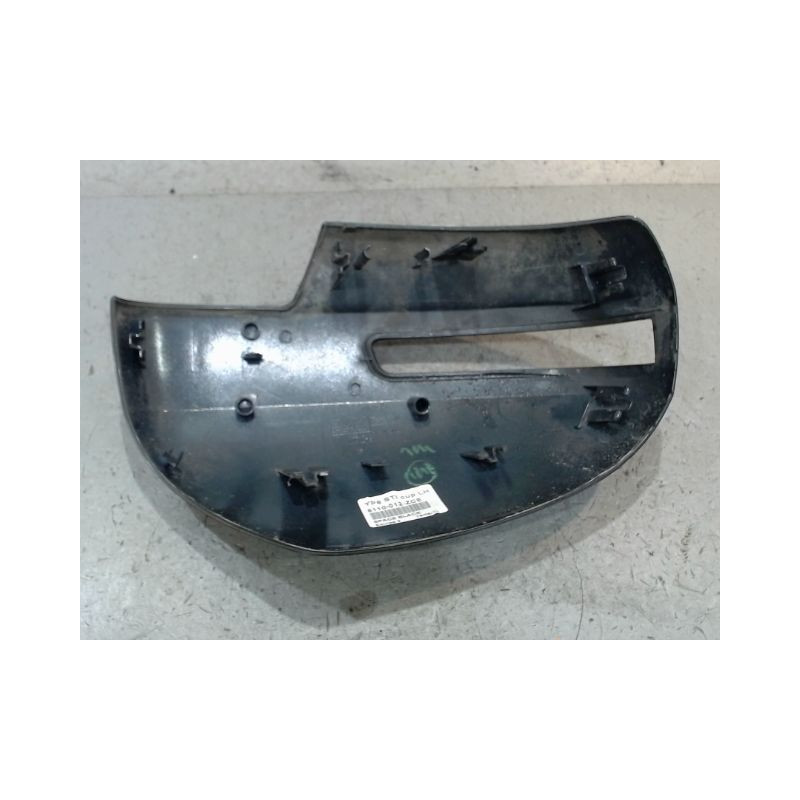 CARENAGE RETROVISEUR EXTERIEUR GAUCHE SUZUKI SWIFT