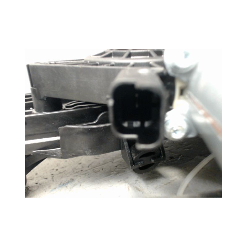 MECANISME+MOTEUR LEVE-GLACE AVANT DROIT PEUGEOT 308
