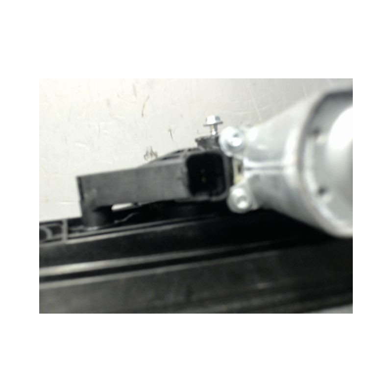 MECANISME+MOTEUR LEVE-GLACE ARRIERE DROIT PEUGEOT 308