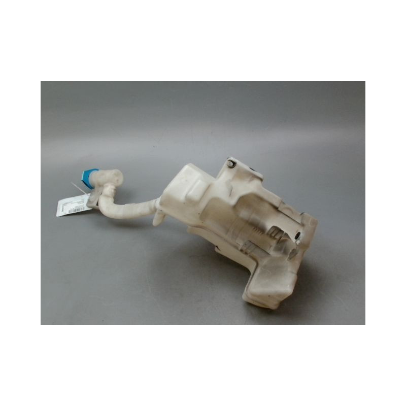 RESERVOIR LAVE-GLACE AVANT VOLKSWAGEN JETTA 2005-