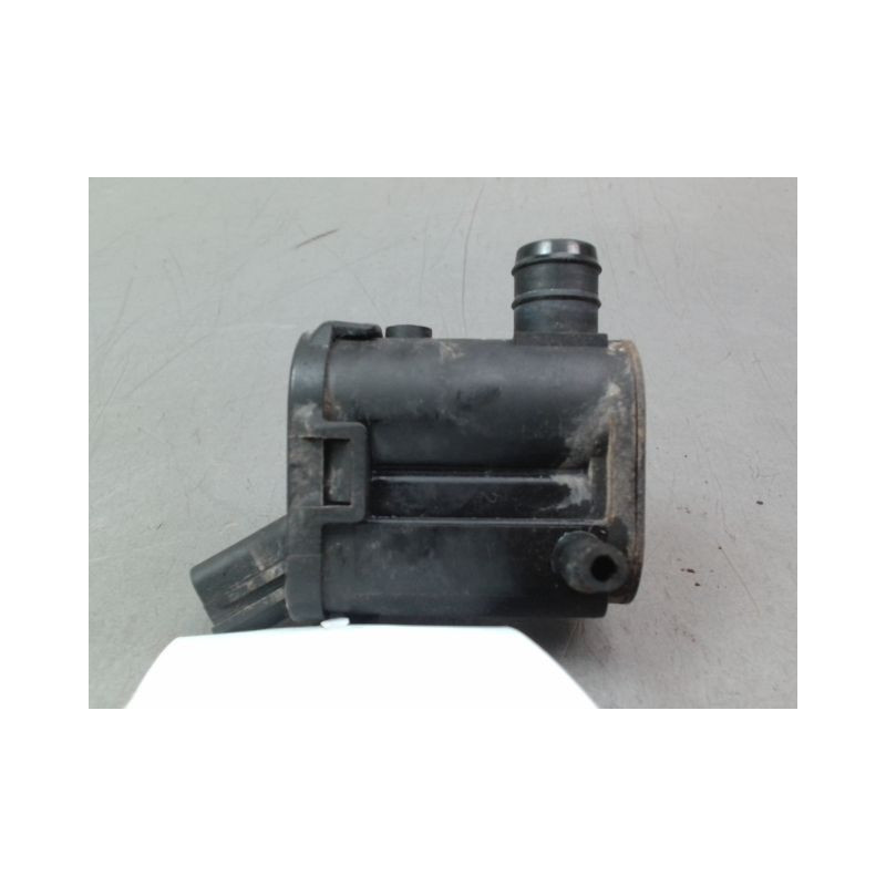POMPE LAVE-GLACE AVANT KIA SPORTAGE