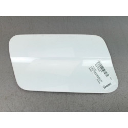 VOLET DE TRAPPE CARBURANT