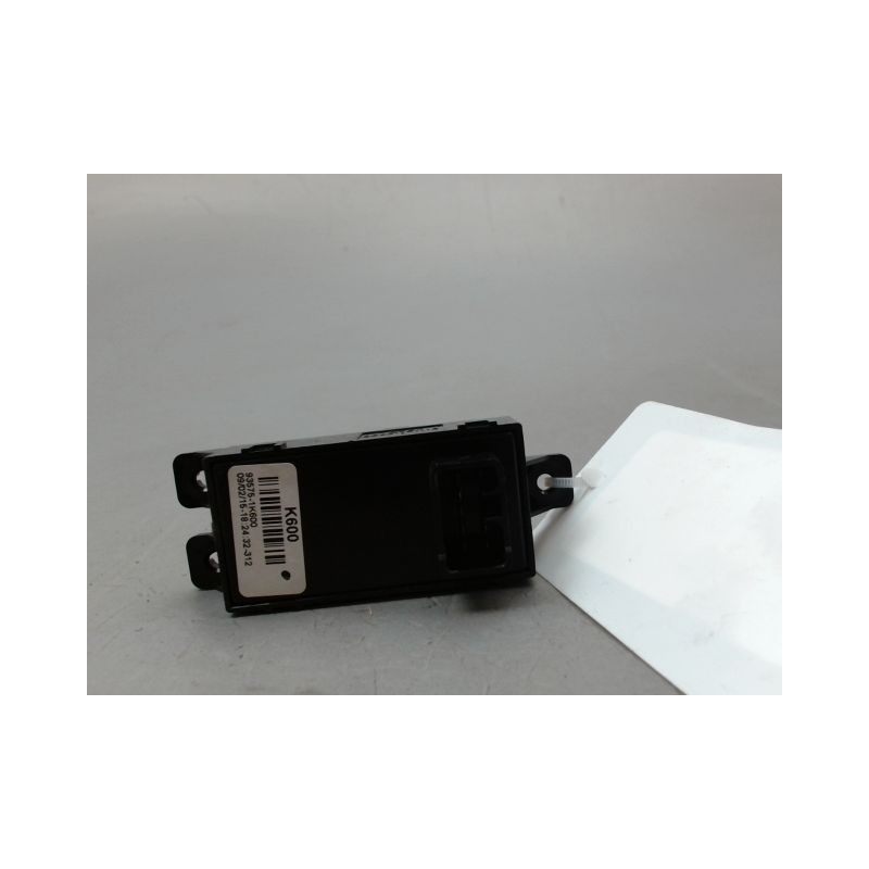 COMMANDE LEVE-GLACE PORTE AVD HYUNDAI IX20