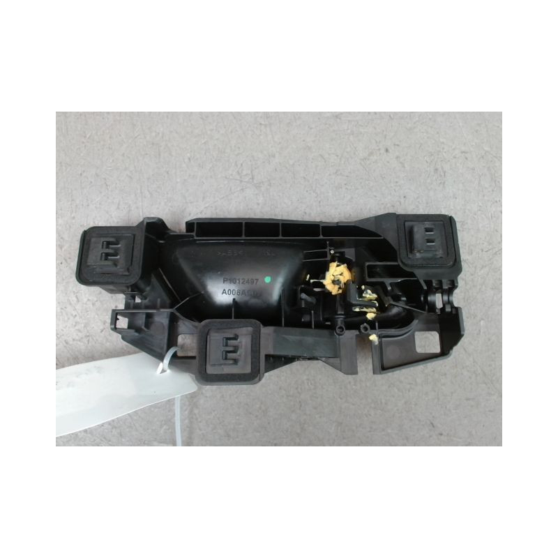POIGNEE INTERIEURE PORTE AVANT GAUCHE PEUGEOT 208 2012-...