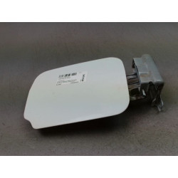 VOLET DE TRAPPE CARBURANT