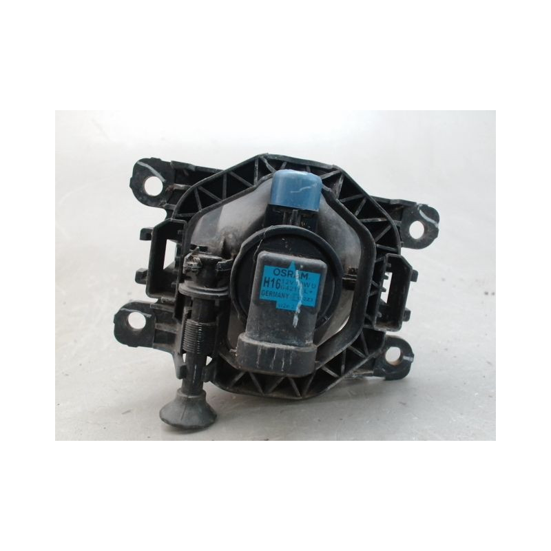 PHARE ANTIBROUILLARD AVANT DROIT RENAULT MEGANE