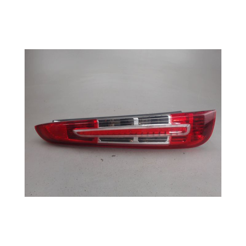 FEU ARRIERE GAUCHE  FORD C-MAX