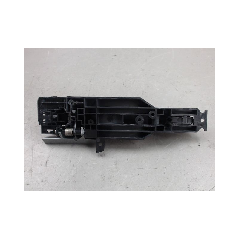 POIGNEE EXTERIEURE PORTE ARRIERE DROIT NISSAN QASHQAI