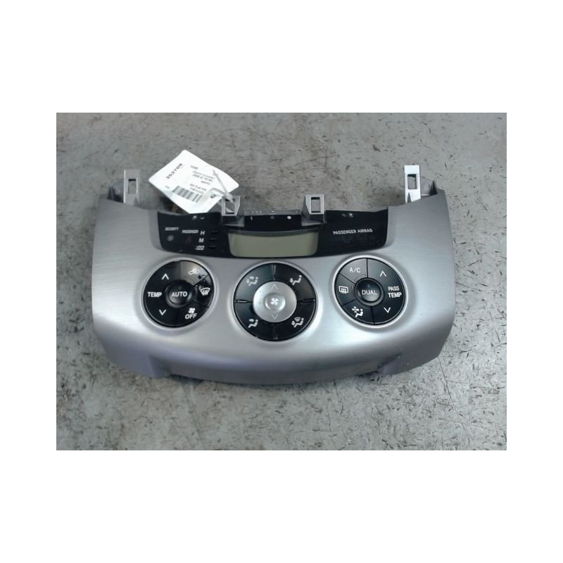 COMMANDE DE CHAUFFAGE TOYOTA RAV4 2006