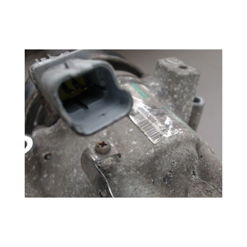 COMPRESSEUR AIR CONDITIONNE NISSAN JUKE