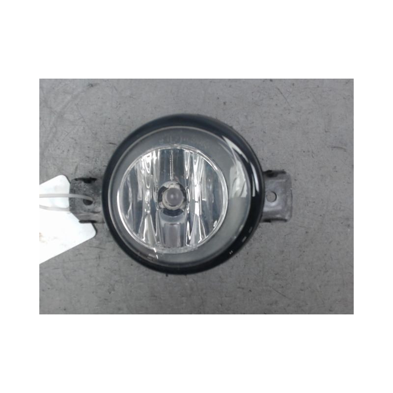 PHARE ANTIBROUILLARD AVANT DROIT RENAULT CLIO III 2009-