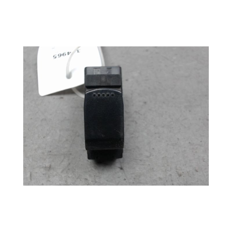 COMMANDE LEVE-GLACE PORTE AVD SUZUKI SWIFT 3P