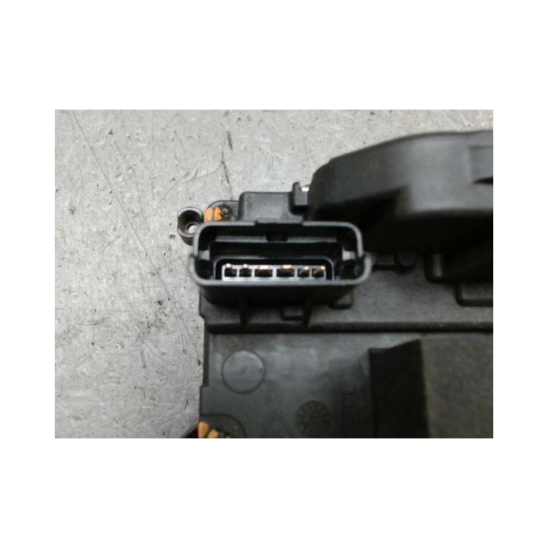 SYSTEME CONDAMNATION ARRIERE GAUCHE RENAULT MODUS LONGUE 2008-