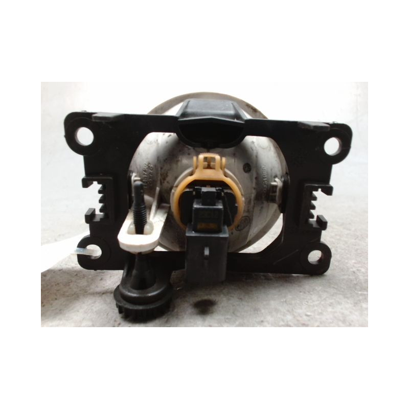 PHARE ANTIBROUILLARD AVANT DROIT PEUGEOT 5008 2009-