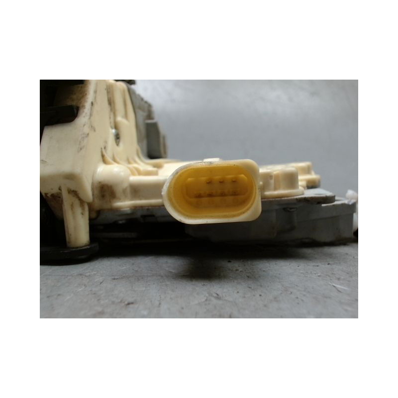 SYSTEME CONDAMNATION ARRIERE DROIT VOLKSWAGEN PASSAT SW 2005-
