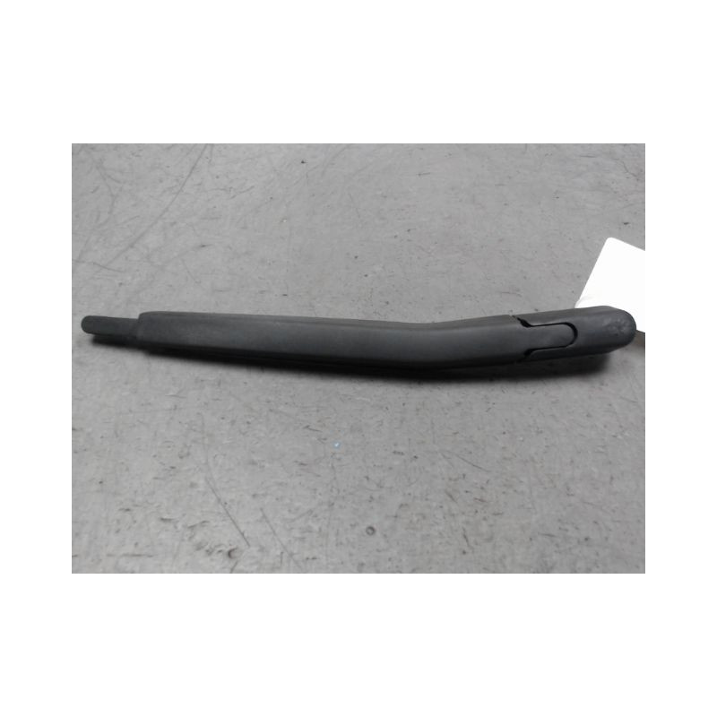 BRAS ESSUIE-GLACE ARRIERE OPEL CORSA 06-09