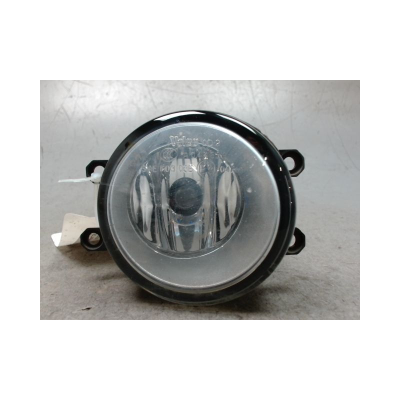 PHARE ANTIBROUILLARD AVANT DROIT TOYOTA AURIS 2007-