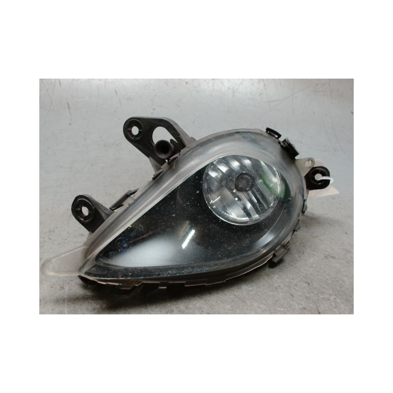 PHARE ANTIBROUILLARD AVANT GAUCHE OPEL ZAFIRA