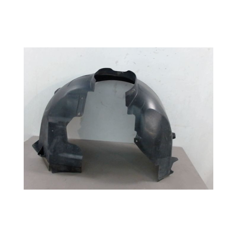 PARE-BOUE AVANT DROIT FORD G.C-MAX